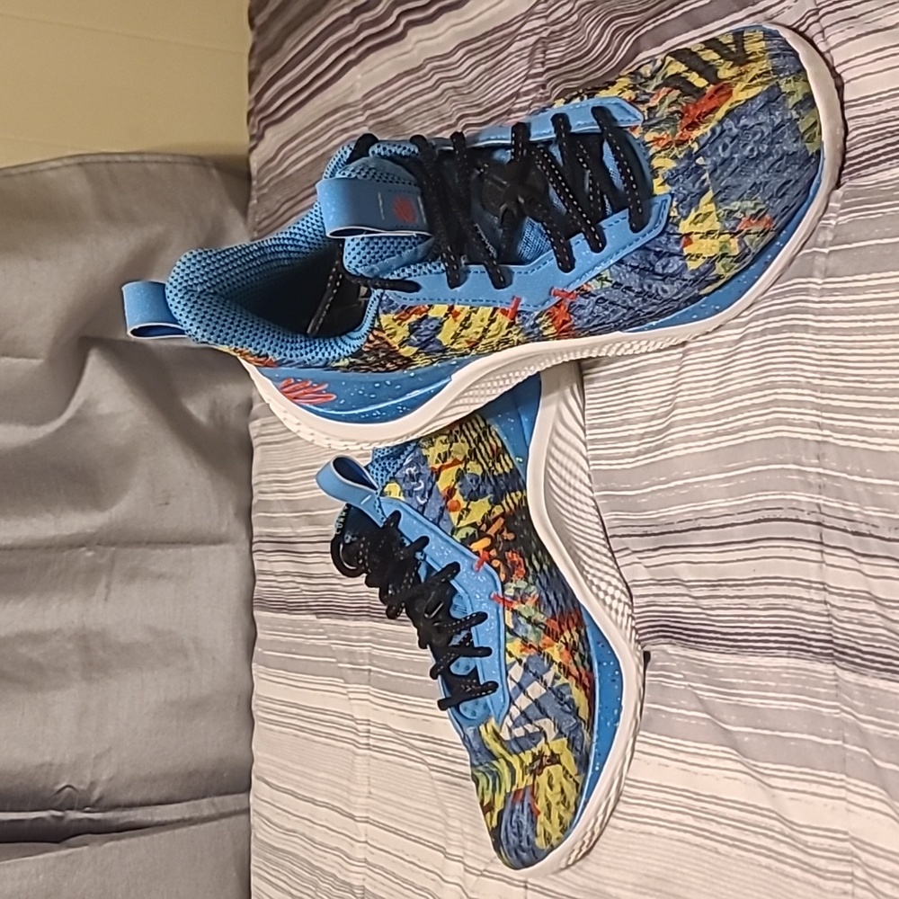 Under Armour Curry Flow10 Sour Patch Kids Sweet Basketball Shoes Men9/Women 10.5